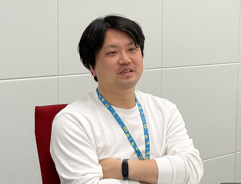 情報システム部　課長代理 青木 優一 氏